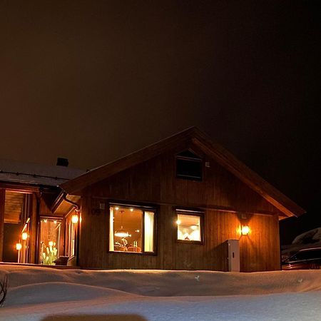 Superior Cabin Ballstad Lofoten Esterno foto