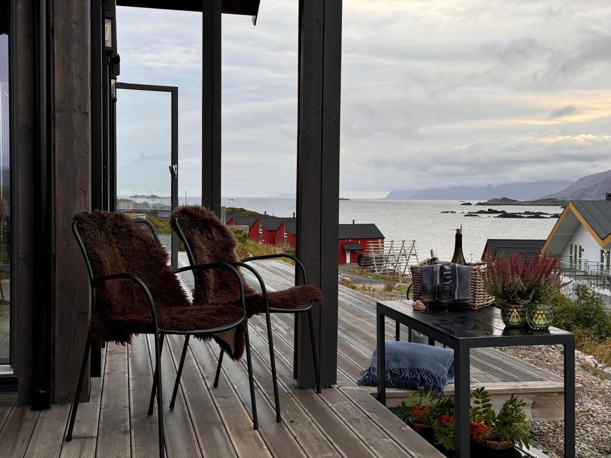 Superior Cabin Ballstad Lofoten Esterno foto